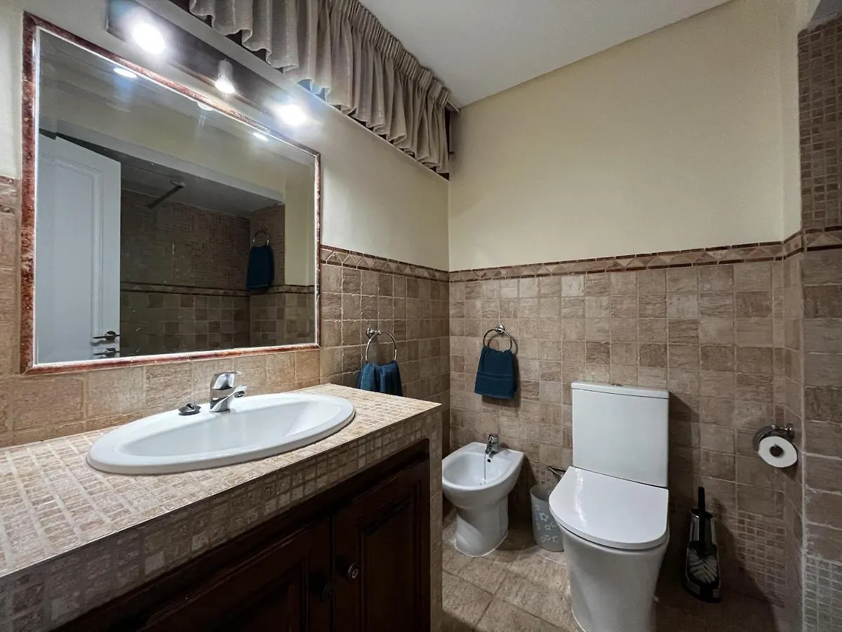 Perla 5, Primera Linea De Playa Y Centrico Fuengirola Apartmán