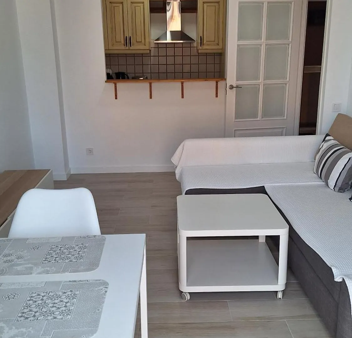 Apartment Perla 5, Primera Linea De Playa Y Centrico Fuengirola